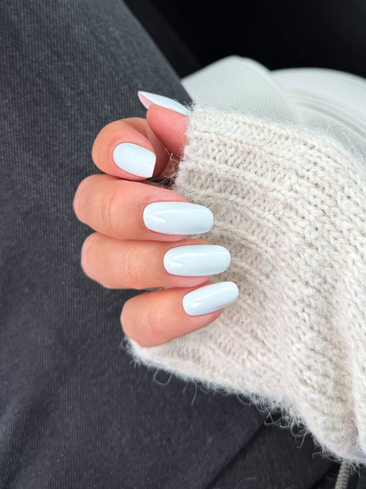 Cloud Dancer - Gelinis lakas 8ml