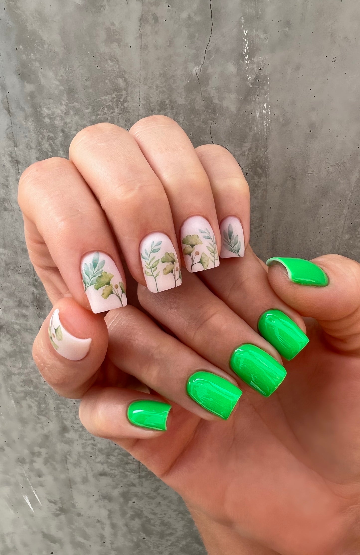 Kiwi - Gel polish 12ml