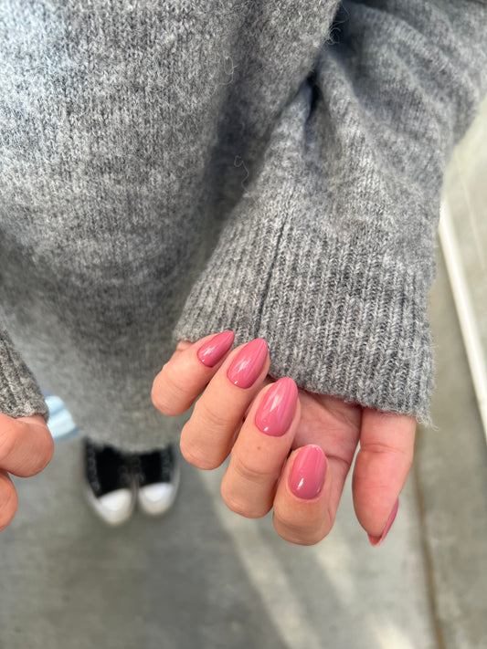 Blush - Gelinis lakas 8ml (Be TPO)